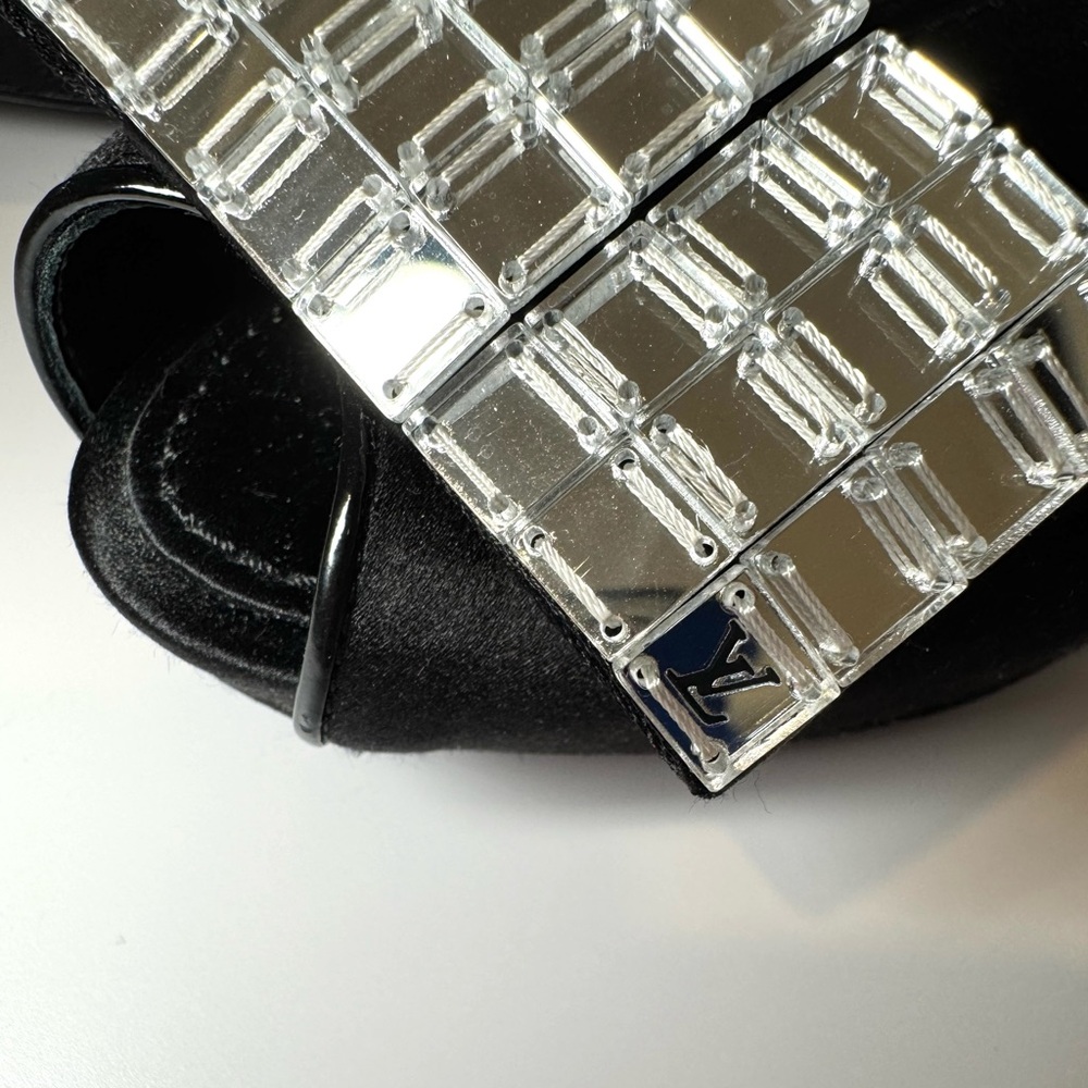 Louis Vuitton Music Hall Black Satin W Mirror LV Logo Peep Toe Pumps, Size 38.5 - Picture 7 of 15